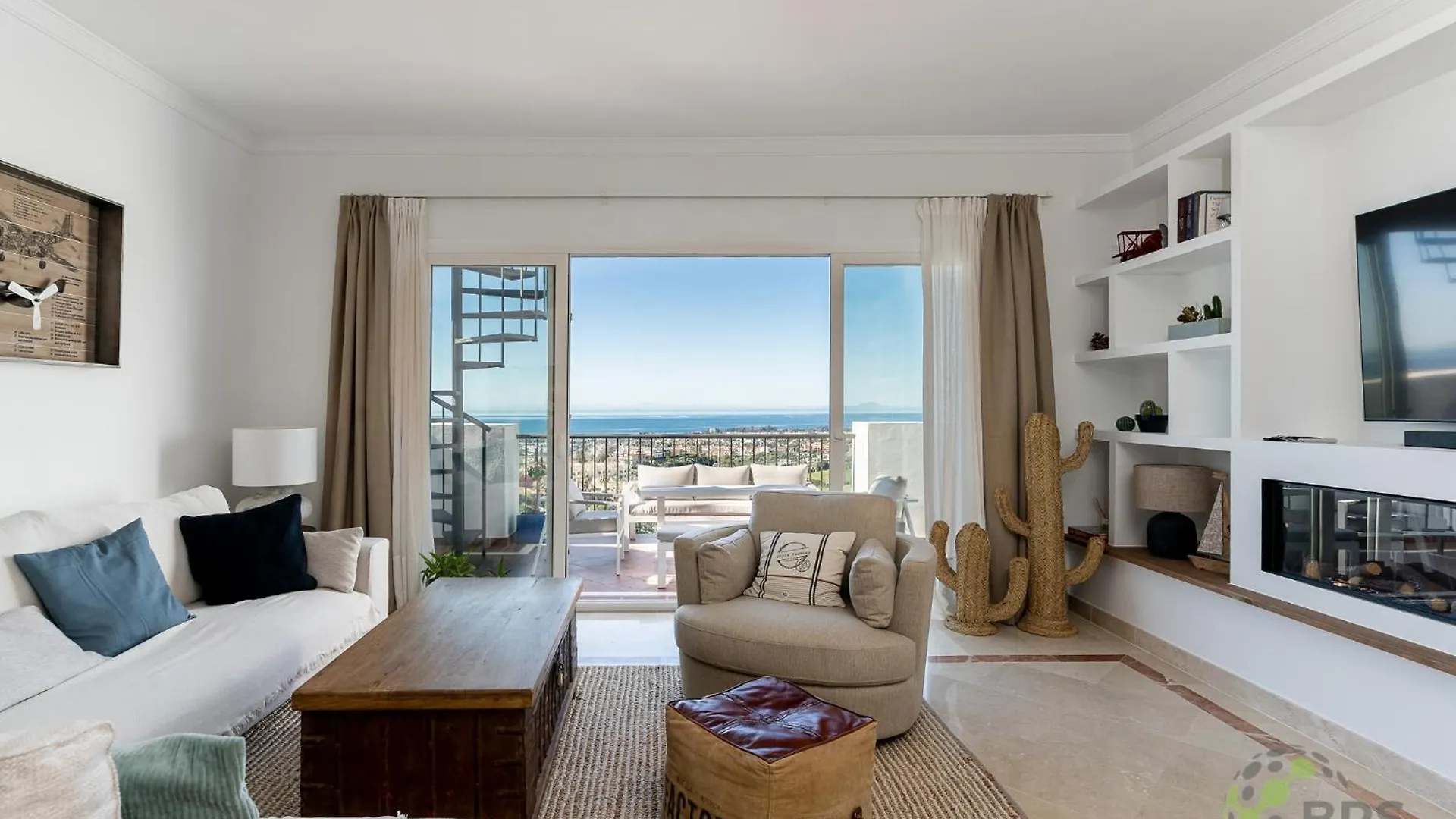 Penthouse On Golf With Incredibles Views 613 Apartamento Estepona 0*,  Espanha